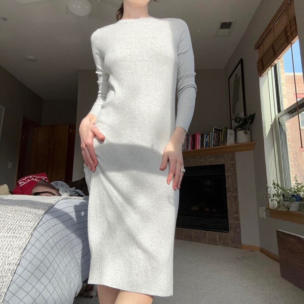 Banana Republic Light Heather Gray Long Sleeve Midi Dress XS